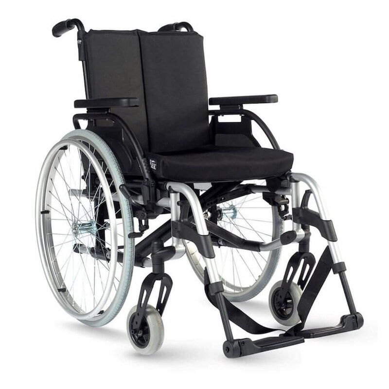 Silla de Ruedas Plegable BREEZY RUBIX2 - 1055 € Silla de Ruedas Plegable BREEZY RUBIX2 - Sunrise Medical